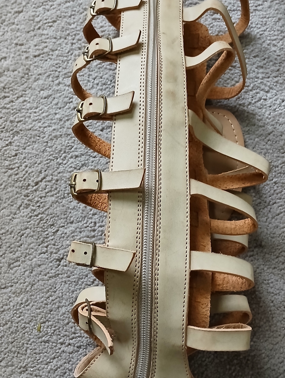Knee-High Gladiator Sandals in Nude. Size 8. - Picture 3 of 6